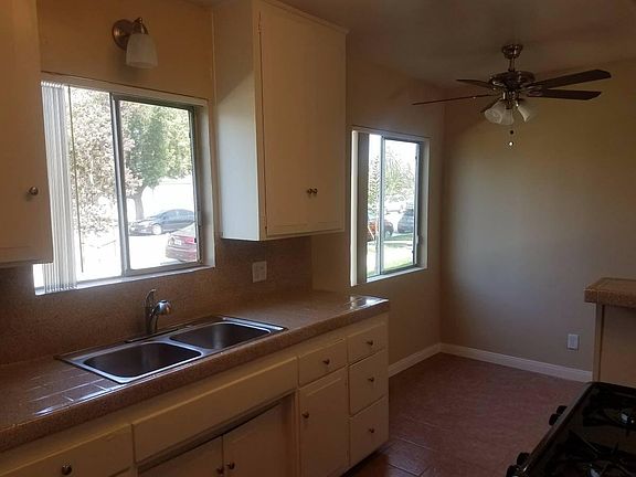 5th image of 630 N Cerritos Ave APT 206
