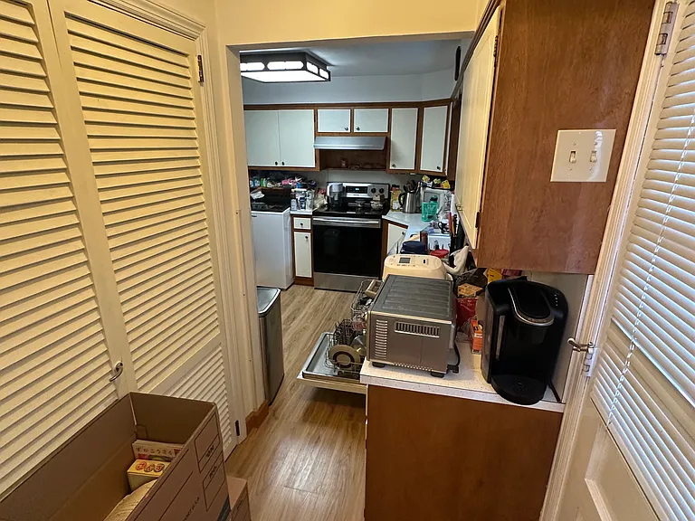 380 Burlington Rd — Photo 19