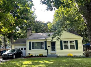 537 Fletcher Ave, Kalamazoo, MI 49006