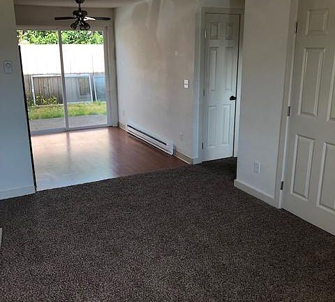 4th image of 1216 W Young St Unit 2