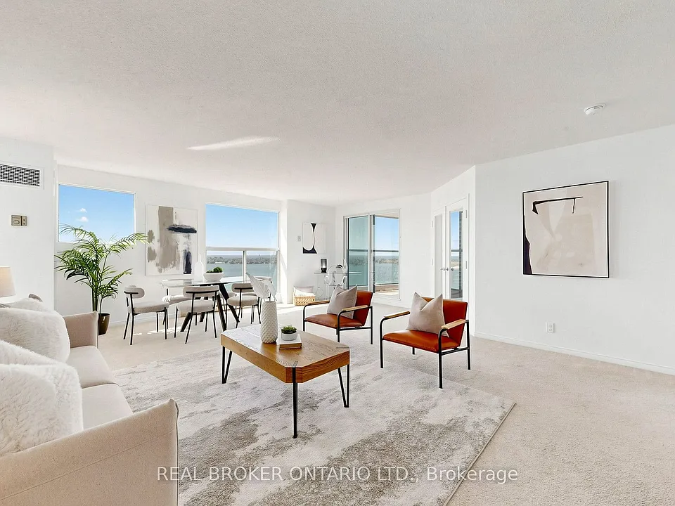 99 Harbour Sq #2108
