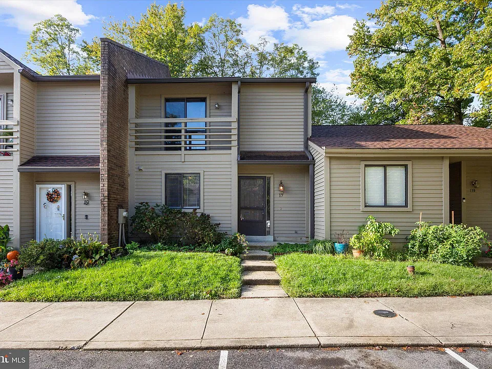 17 Tiburon Ct