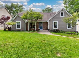 1705 SW 21st St, Blue Springs, MO 64015