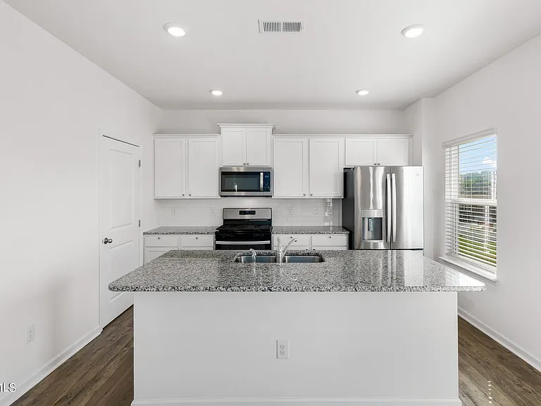 693 Barley Loop — Photo 16