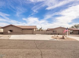 3394 Whitecap Dr, Lake Havasu City, AZ 86406