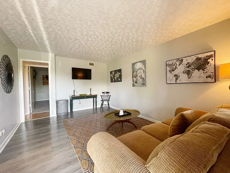 3170 Tiffany Ct #3170 — Photo 8