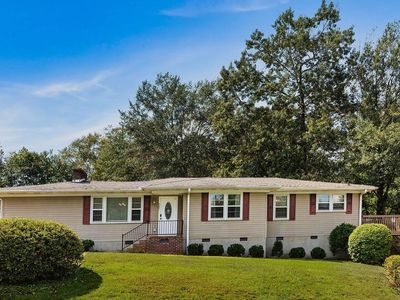 207 Forest Dr, Travelers Rest, SC, 29690