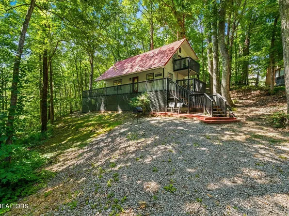 1375 S Baden Dr, Gatlinburg, TN 37738