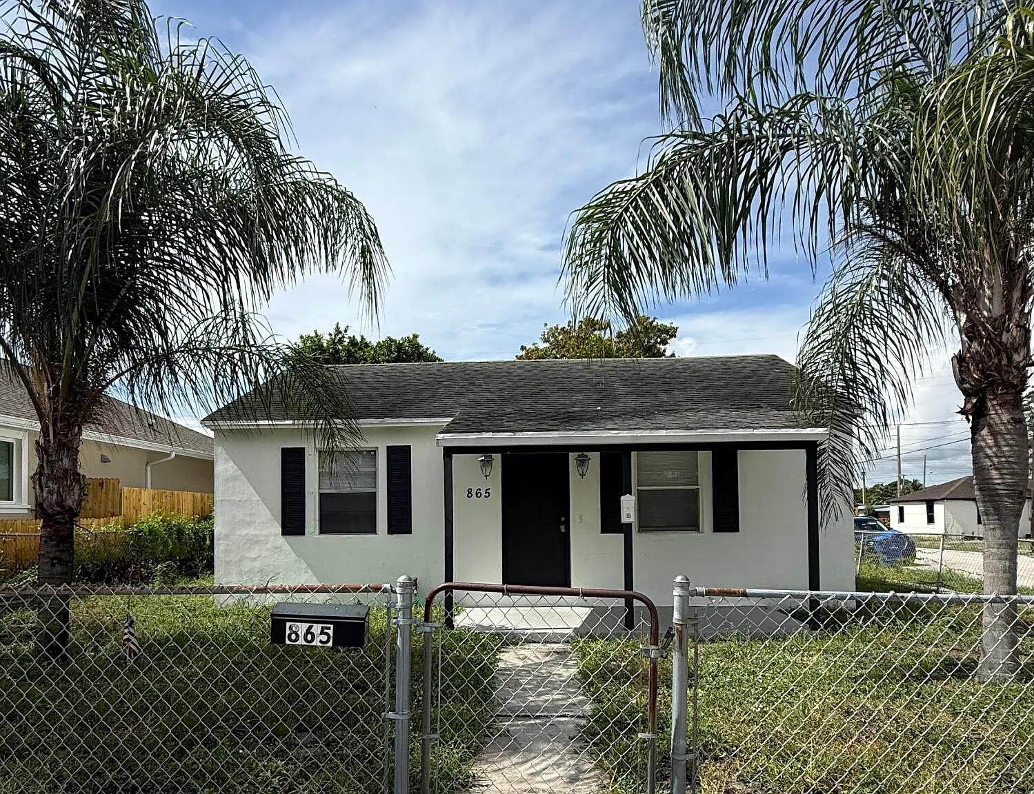 2 bed, 1.0 bath, 720 sqft, $1,950 — Photo 1