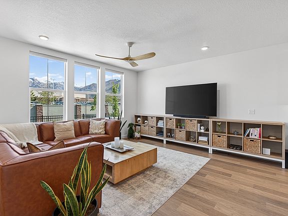 5th image of 4882 W Coulter Ct
