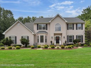 849 Woodbury Dr, Jackson, NJ 08527