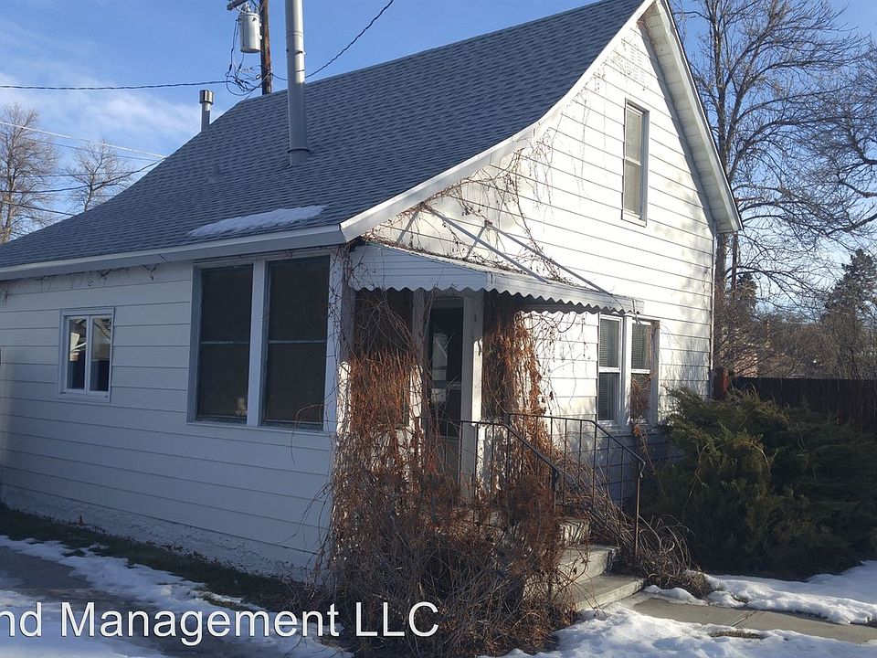 1st image of 121 Yellowstone Ave