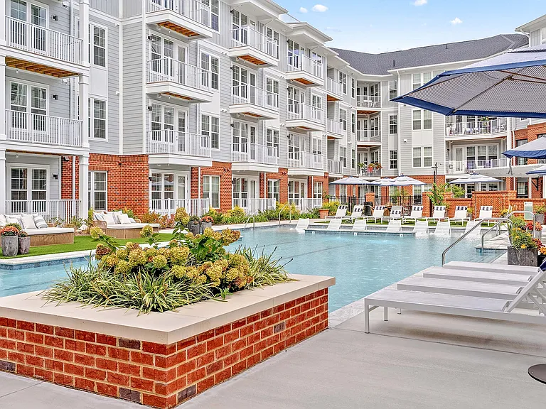 Lake Forest at Swift Creek — Photo 1