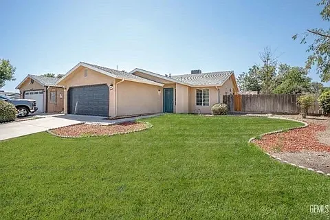 3 bed, 1292 sqft, $1,850 — Photo 3