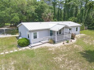 141 Craig St, Carrabelle, FL 32322