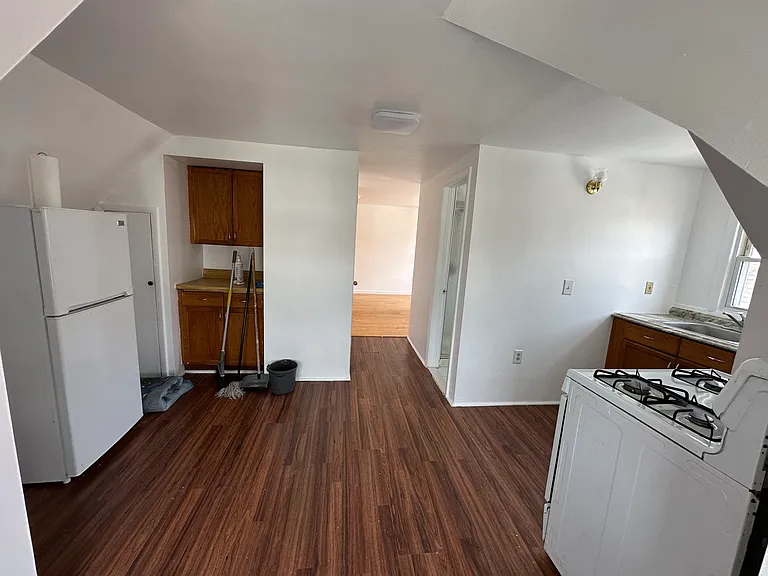 162 Academy St #3 — Photo 7