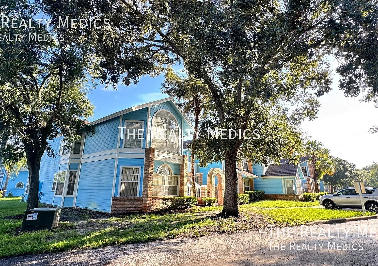 2727 N Poinciana Blvd — Photo 3