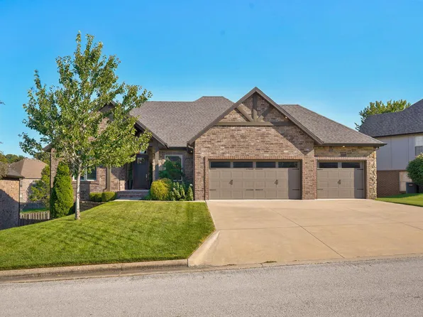 835 E Donegal Circle, Nixa, MO 65714