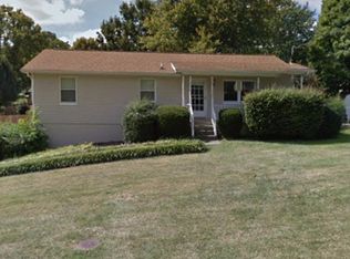 7719 S Whispering Oak Cir, Powell, TN 37849