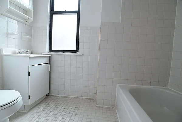 Rented by J Misrahi Realty Corp | media 18