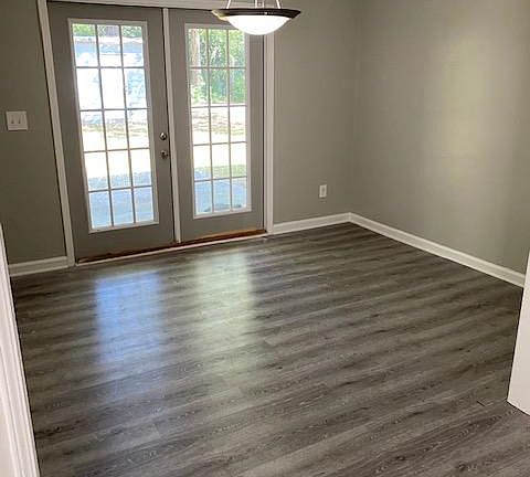 3rd image of 2603 Dorian Dr