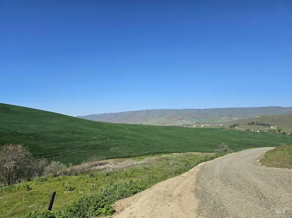 4452 Hamilton Ln, Lewiston, ID 83501