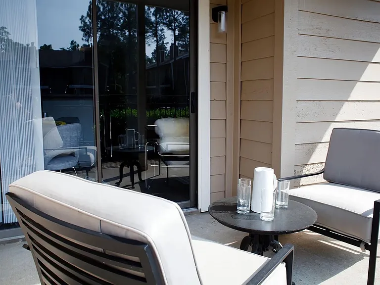 Patio | Trailpoint Apartments at The Woodlands