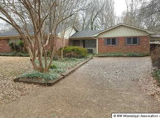 7253 Mimosa Dr, Germantown, TN 38138