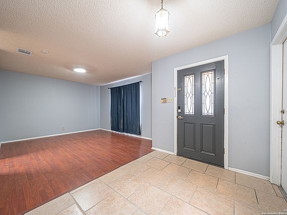 4th image of 7707 ASPEN PARK DR