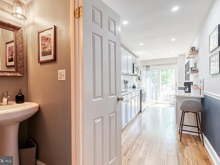 1409 Battery Ave — Photo 6
