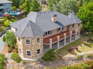 1964 NW Crown St, Grants Pass, OR