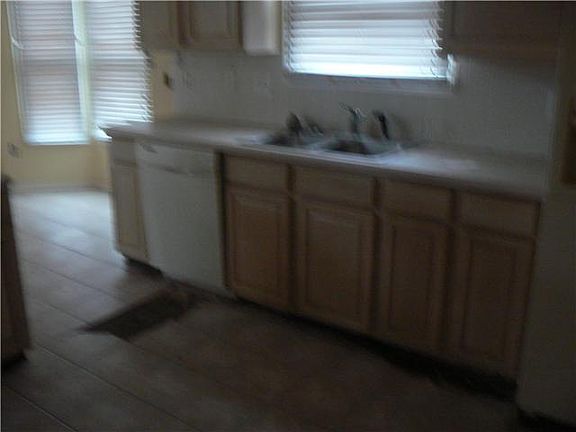 5th image of 12776 Pacer Dr
