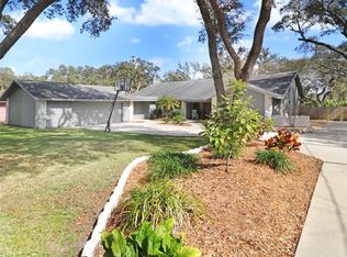 12207 N 53rd St, Temple Terrace, FL 33617
