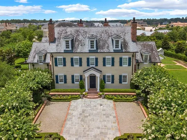 70 E Shore Dr, Spring, TX 77380