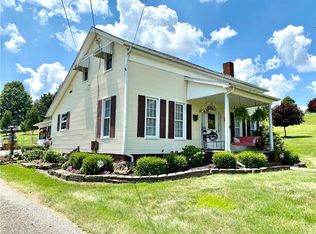 721 Hill St, Coshocton, OH