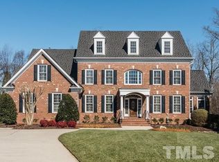104 Buffwood Ct, Cary, NC 27518