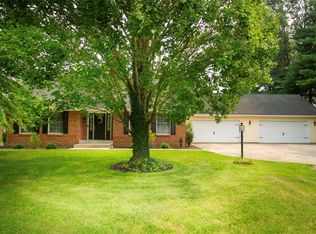 17 Timber Ridge Ln, Marshall, IL 62441