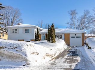 306 Cedar St, Midland, ON L4R4M2
