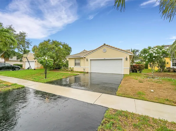 450 NW 188th Terrace, Pembroke Pines, FL 33029