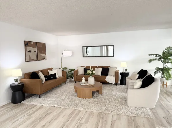 94-1158 Mohalu St, Waipahu, HI 96797