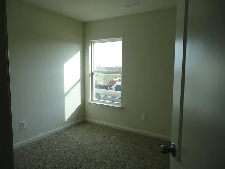 1800 Douglas St #1 — Photo 10