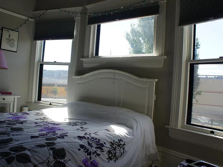 Middle Bedroom