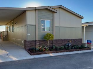 3444 W Center St #24, Riverside, CA 92501