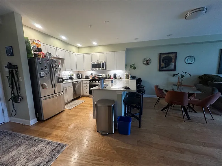 15 Guild St #205 — Photo 5