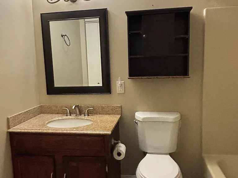 243 Twin Oaks Ter — Photo 24