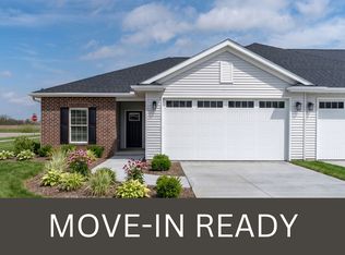 1 Frank Ct, Le Claire, IA 52753
