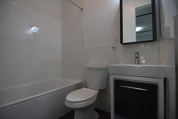 Rented by Bohemia Realty Group | media 10