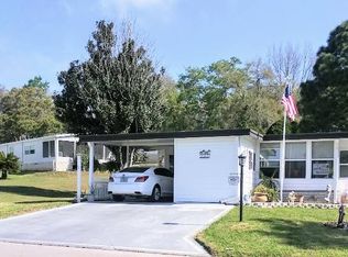 143 Evergreen Ln #417, Lady Lake, FL 32159
