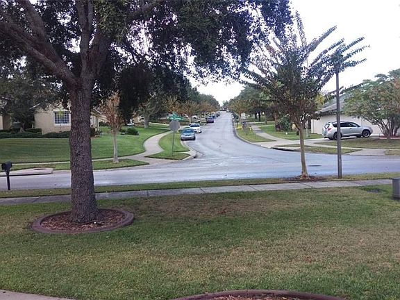 5th image of 534 Lake Sumner Dr