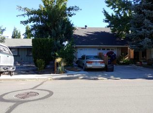 898 Glen Meadow Dr, Sparks, NV